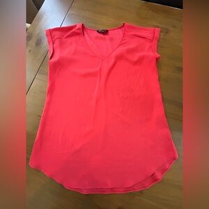 Express Sleevless Red V-Neck Top